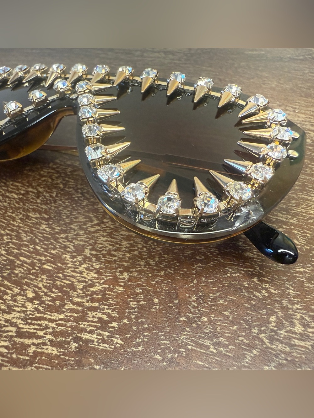 Sunglasses - Rocker Ice Fun Shades - Picture 11 of 16